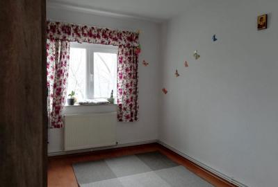 Apartament cu 3 camere decomandat în Cantacuzino - 1