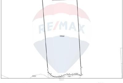 Teren de 56000 mp, în Central