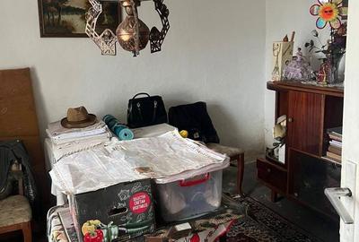 Casă cu 3 camere cu Teren 5000 Mp în Central - 4