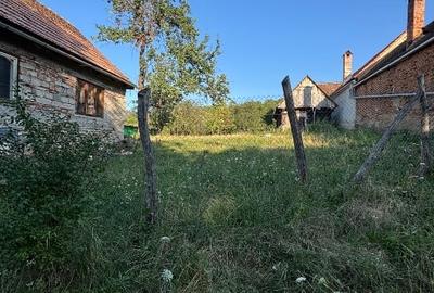 Casa veche + teren intravilan Rahau, Sebes 2387 mp Nu agenție - 1