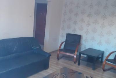 Apartament cu 2 camere semidecomandat în Rahova