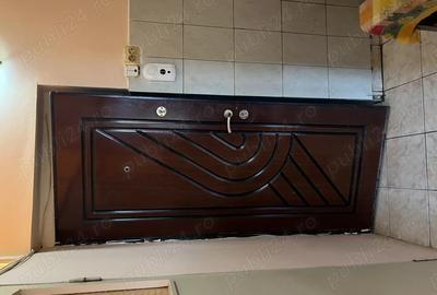 Garsoniera de vanzare cu priveli?te spre terenul de fotbal - 3