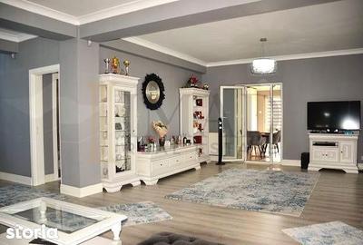 Casă cu 8 camere cu Teren 230 Mp în Aninoasa - 5