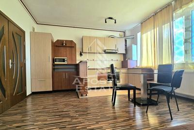 Apartament cu 3 camere semidecomandat, mobilat în UTA - 4