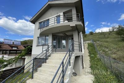 Casa individuala, dispusa trei nivele in Chinteni! - 1