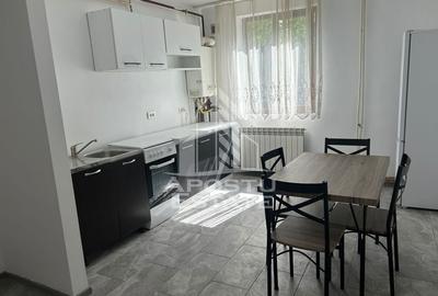 Apartament cu 3 camere, centrala proprie, zona Sagului - 2