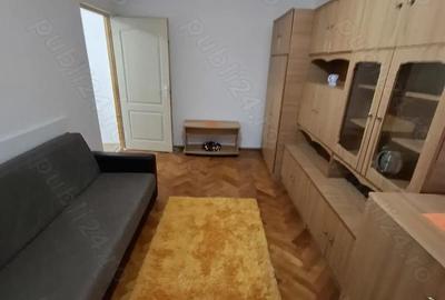 Inchiriez apt.1cam .bloc de 4 etaje ,etaj intermediar 1 - 5