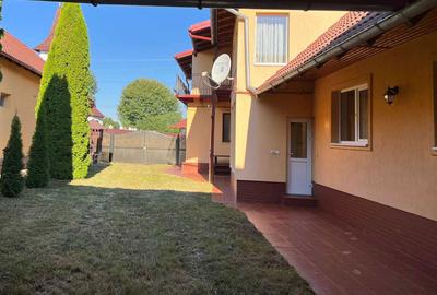 Casă cu 4 camere în Arpașu de Jos