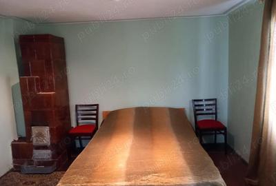 Casă cu 6 camere cu Teren 300 Mp în Central - 2