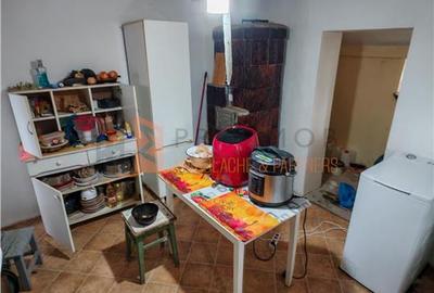 Casă individuală cu 5 camere cu Teren 708 Mp în Micro 5 - 5