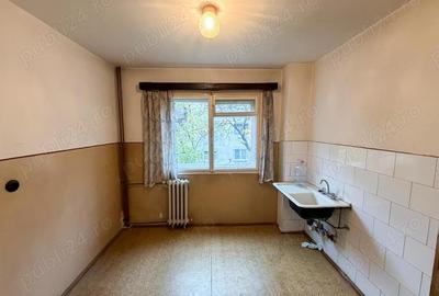 Apartament cu 3 camere decomandat în Decebal - 5
