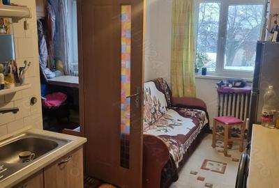 Garsonieră semidecomandată în Central