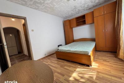 Apartament cu 2 camere decomandat în Republicii - 9