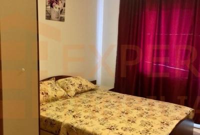 Apartament cu 3 camere decomandat, mobilat în Exterior Nord
