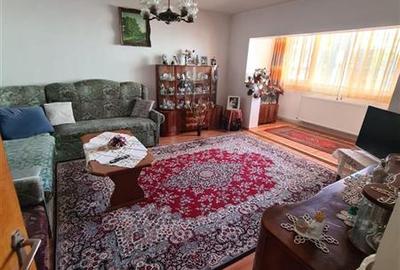 Apartament cu 3 camere decomandat, mobilat în Răcădău - 1