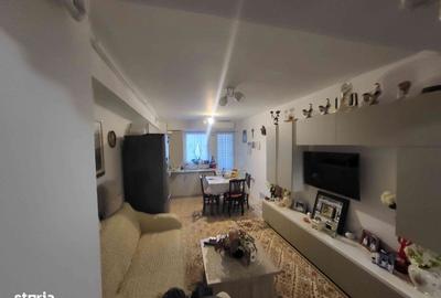 Apartament cu 3 camere decomandat în Nord - 9