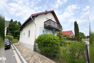 Casă cu 4 camere cu Teren 1000 Mp în Arbore