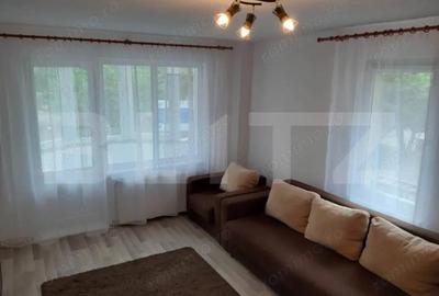 Apartament cu 3 camere decomandat în Central - 1