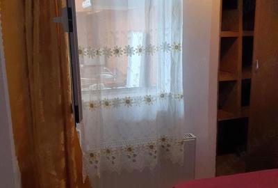 Apartament cu 2 camere decomandat în Ostroveni - 2