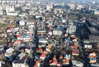 Teren de 840 mp, în Central - 5