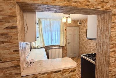 Apartament cu 3 camere decomandat în Siderurgiștilor - 2