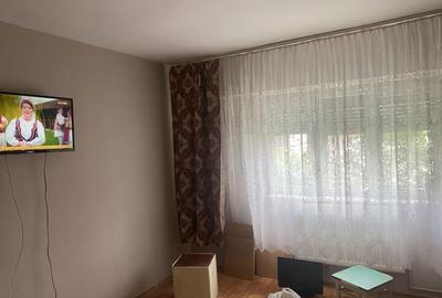 Garsonieră decomandată în Central - 7