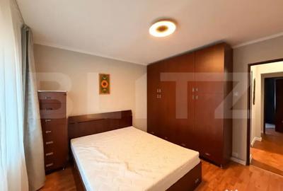 Apartament cu 3 camere decomandat în 1 Mai - 7