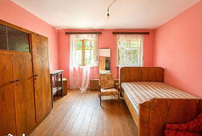 Casă cu 3 camere cu Teren 1082 Mp în Central - 7