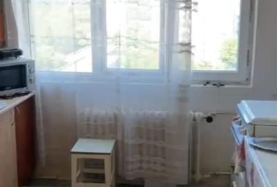 Berceni-Turnu Magurele-Apartament de 3 camere - 4