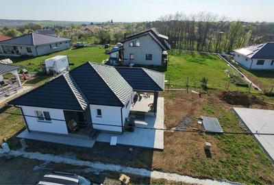 Casă cu 3 camere în Horea - 7