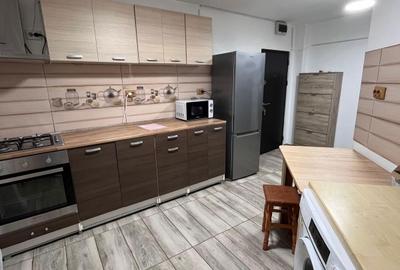 Apartament cu 2 camere decomandat în Central - 3
