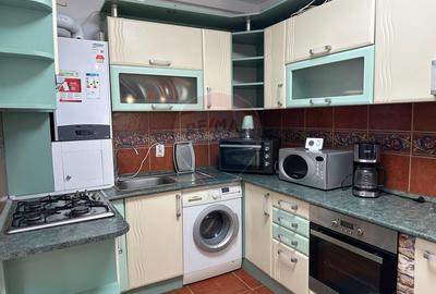 Apartament cu 3 camere de inchiriat in Andrei Muresanu - 9