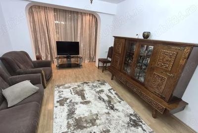 Apartament cu 3 camere decomandat în Casa de Cultură - 7