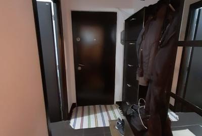 Apartament cu 3 camere semidecomandat în Dacia - 8