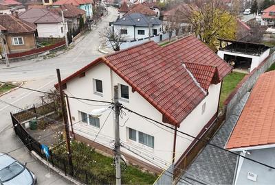 Casă cu 3 camere în Central - 3