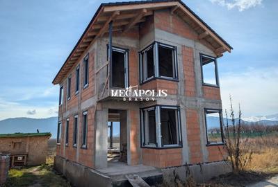 Casă individuală cu 4 camere cu Canalizare în Central - 7
