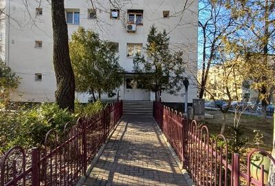 Garsonieră decomandată în Titan - 5