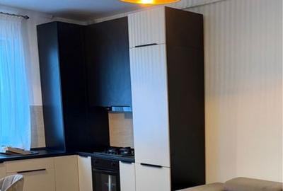 Apartament cu 2 camere decomandat în Exterior Vest