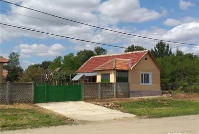 Casă cu 3 camere cu Teren 10000 Mp în Gherteniș - 16