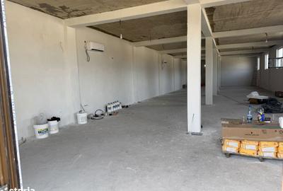 Spațiu comercial, de 310 mp, în Progresu - 1