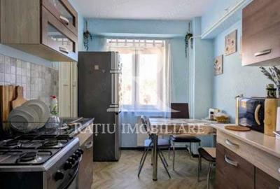 Apartament cu 3 camere decomandat în Central - 5