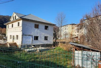 Spațiu comercial, în Central - 16