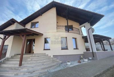 Casa moderna cu 4 camere terasa si garaj si 585 mp teren in Sura Mare - 8