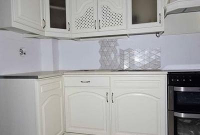 2 camere -etaj 2 - Brown- Valea Lupului - 65 mp - liber - 93900 euro - 8