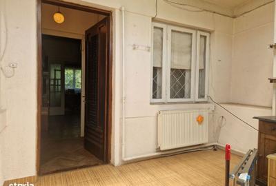 Casă cu 3 camere decomandat în Central - 20