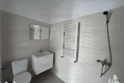 Spațiu comercial, de 44 mp, în Central - 9