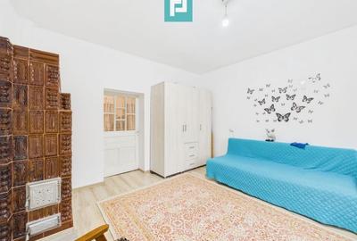 Casă renovată în localitatea Lazuri, Arad - 5