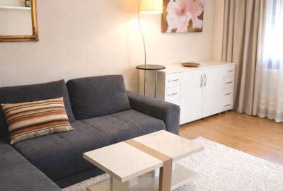 Apartament cu 3 camere decomandat în Central - 3