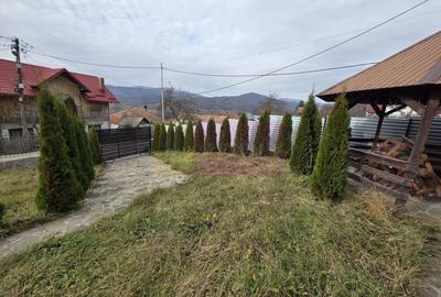 Vila de vacanta cu 4 camere de vanzare in Valea Doftanei - 6