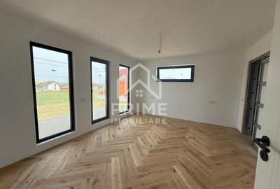 Casă cu 7 camere cu Teren 600 Mp în Ighiu - 11